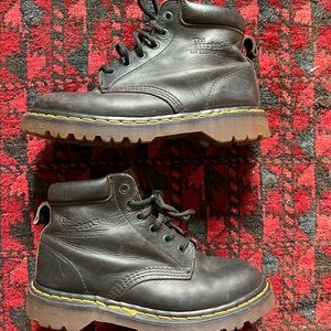 Dr. Martens Dark Brown (Almost look black) Leather Boots Womens 6